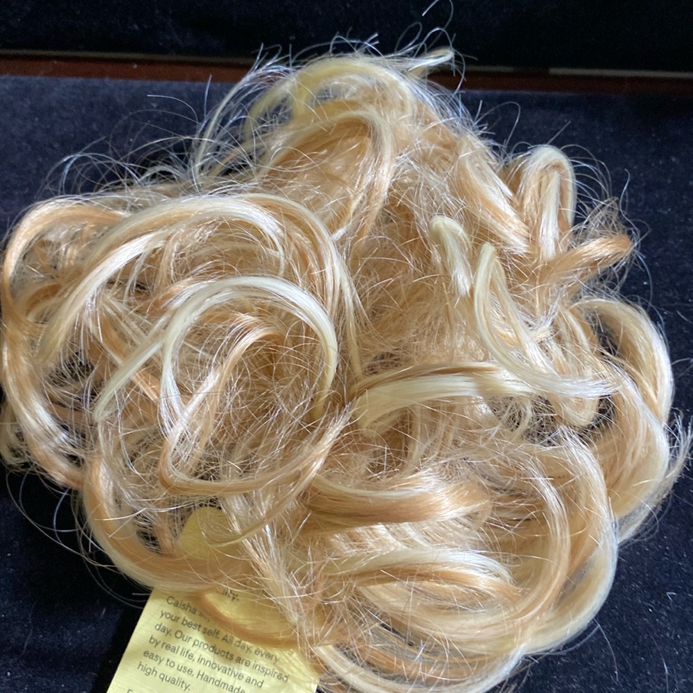 Fake Hair Pony Tail Holder / Hair Extension